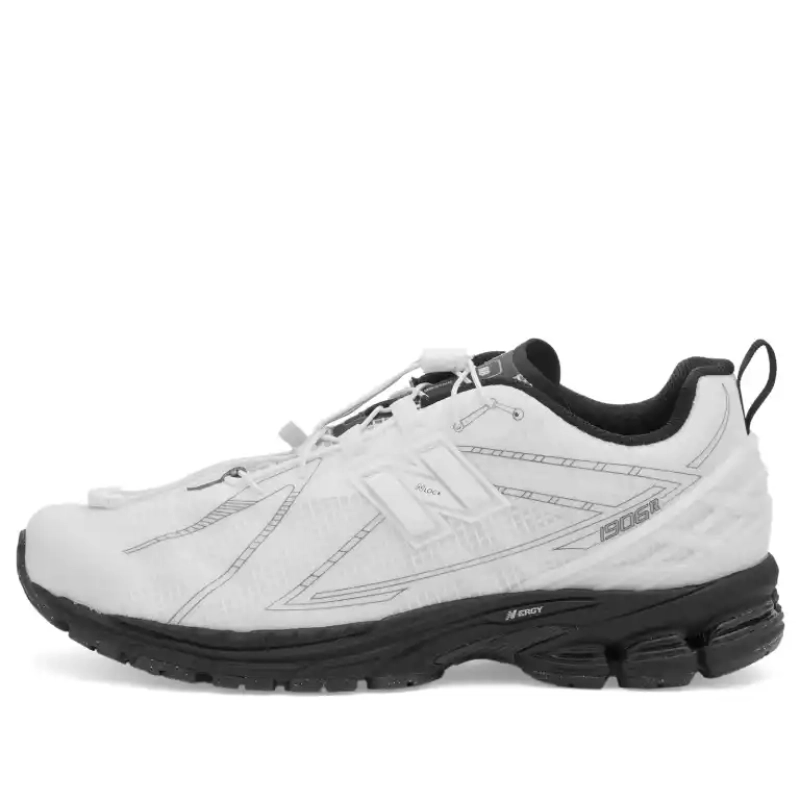 New Balance M1906R